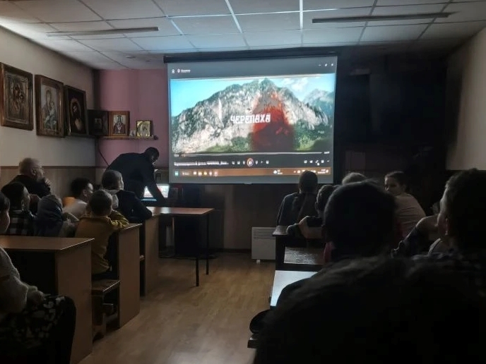 В воскресной школе &laquo;Ковчег&raquo; кафедрального собора г. Липецка состоялся просмотр и обсуждение короткометражного фильма &laquo;Черепаха&raquo;